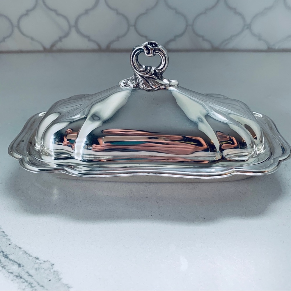 FB Rogers Silver Co Lidded Butter Dish